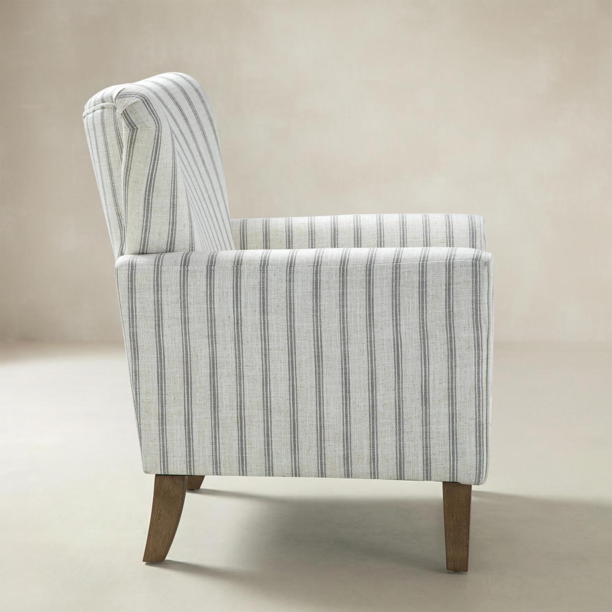 Rachel Ohrensessel im maritimen Streifendesign