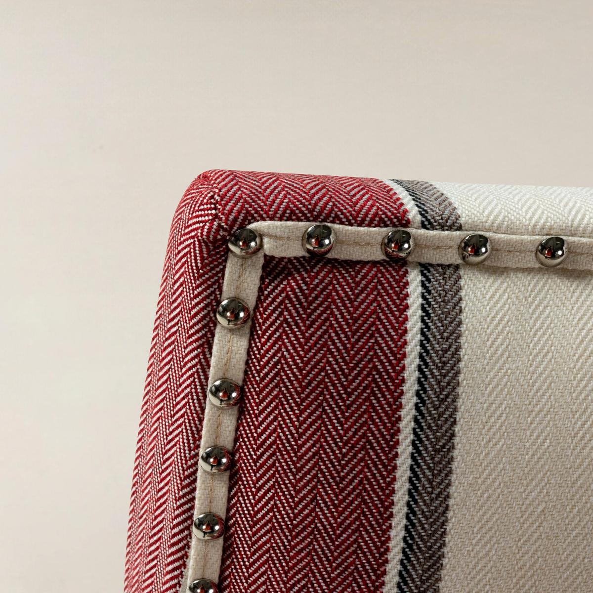 Bradley Modern-klassischer Sessel mit Ziernagelbesatz