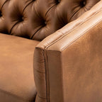 Capsa Mid-Century-Modern Sofa mit Knopfheftung aus veganem Leder