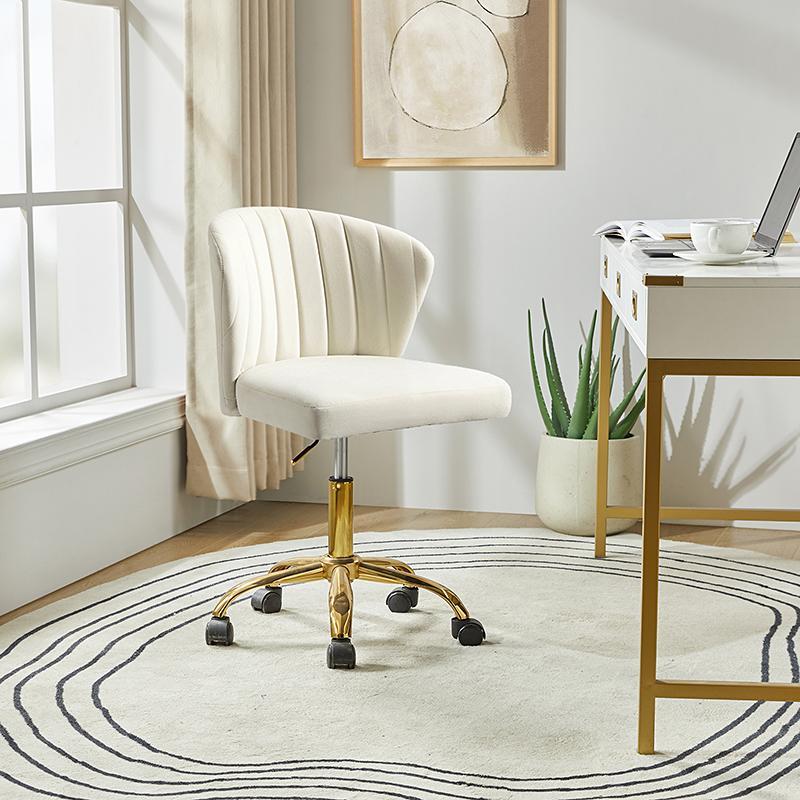Chandra Moderner Drehstuhl aus Samt in Gold, höhenverstellbar