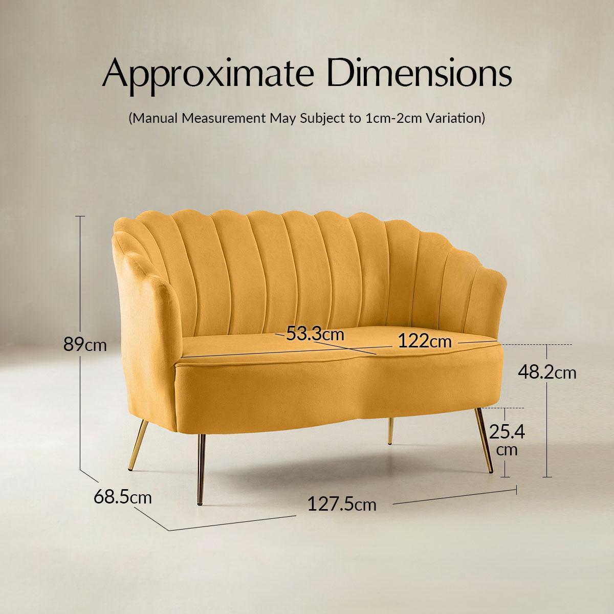 Ariel 2-Sitzer-Sofa aus Samt mit Muschelsilhouette und goldfarbenen Beinen