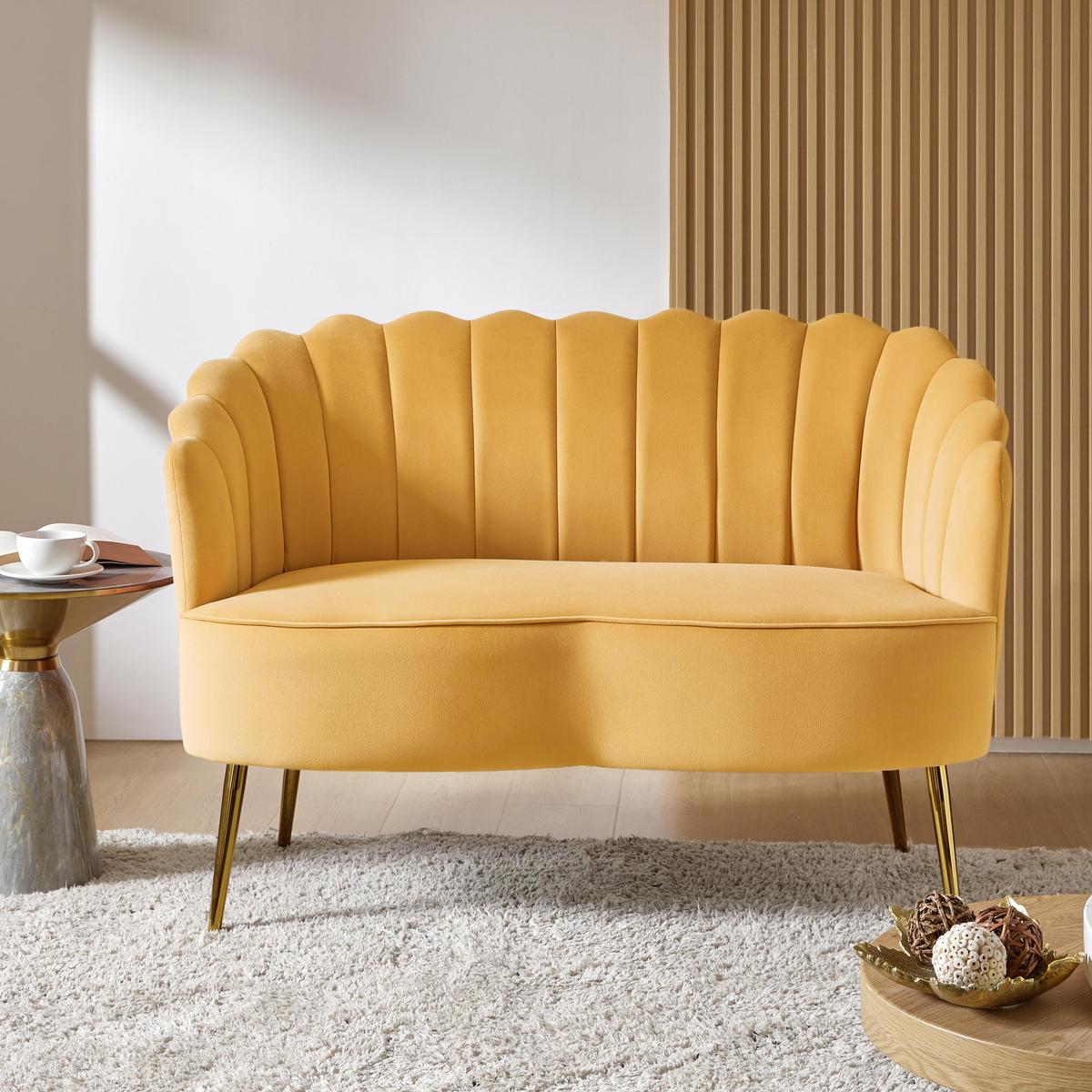 Ariel 2-Sitzer-Sofa aus Samt mit Muschelsilhouette und goldfarbenen Beinen