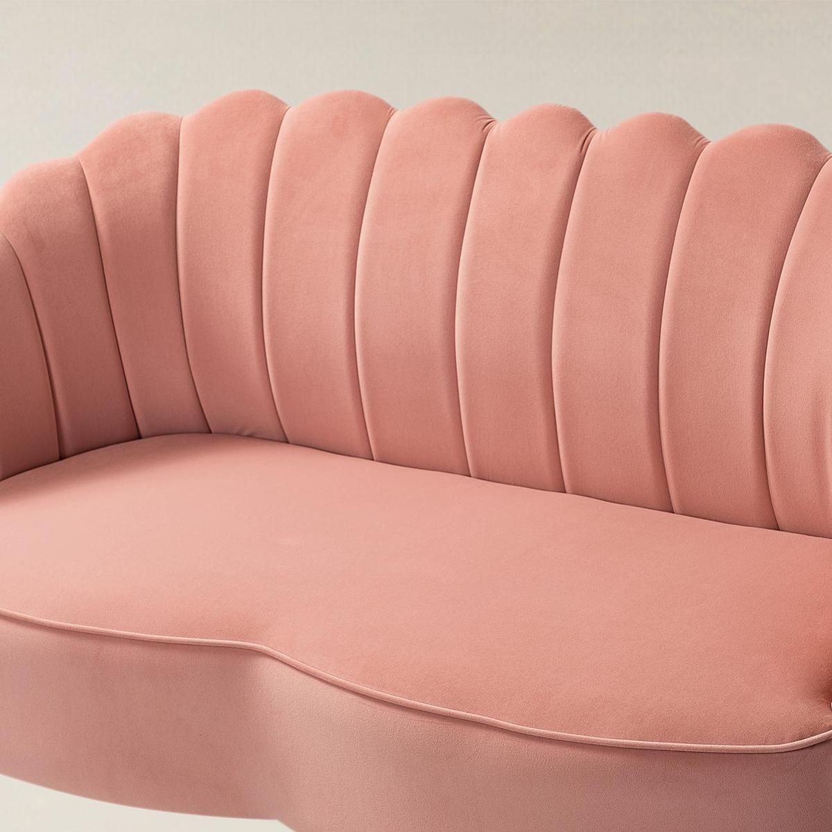 Ariel 2-Sitzer-Sofa aus Samt mit Muschelsilhouette und goldfarbenen Beinen