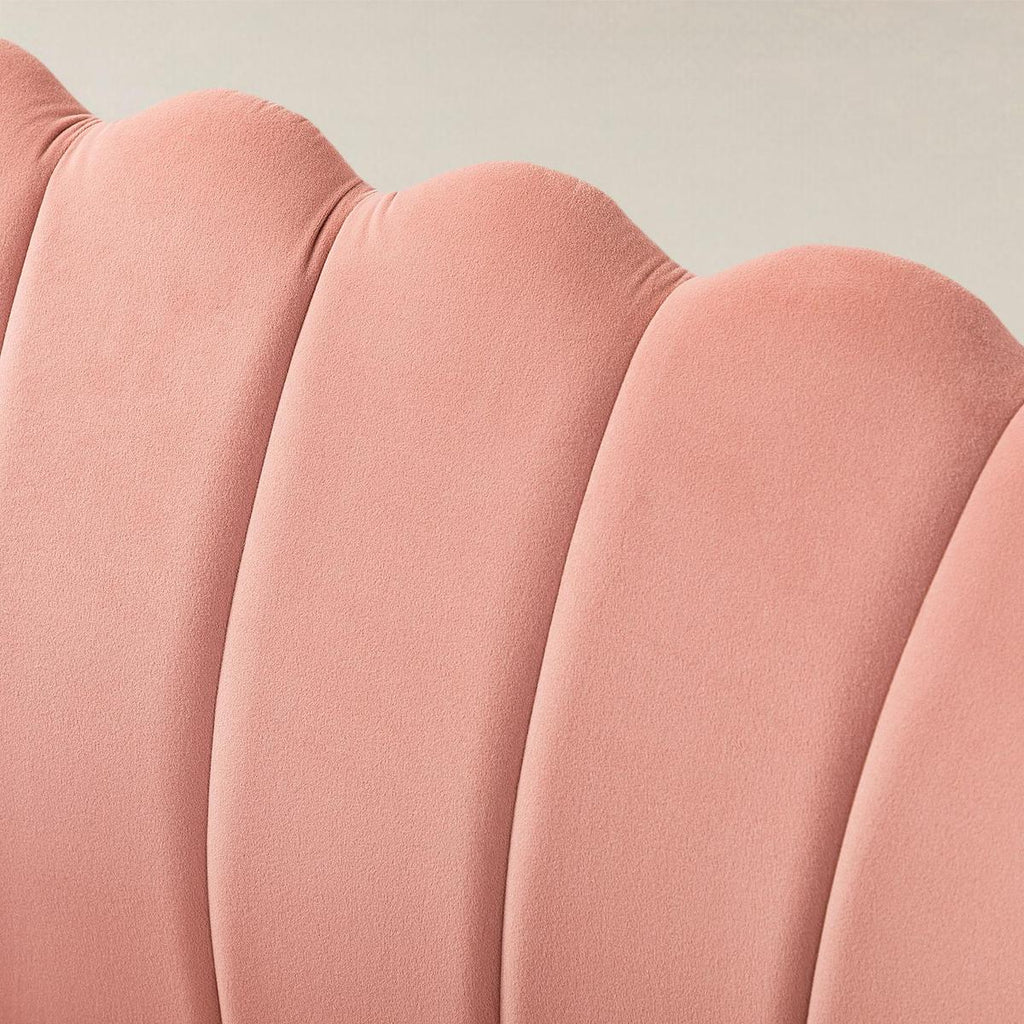 Ariel 2-Sitzer-Sofa aus Samt mit Muschelsilhouette und goldfarbenen Beinen