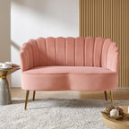 Ariel 2-Sitzer-Sofa aus Samt mit Muschelsilhouette und goldfarbenen Beinen