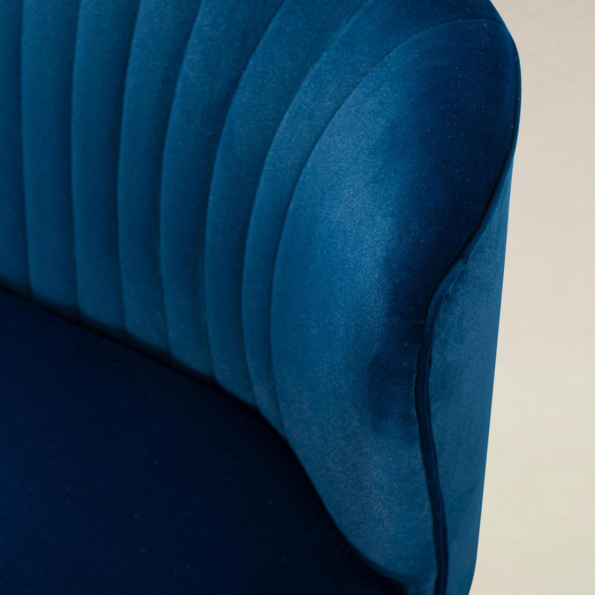 Ainhoa Mid-Century 2-Sitzer-Sofa aus Samt mit Hairpin-Beinen