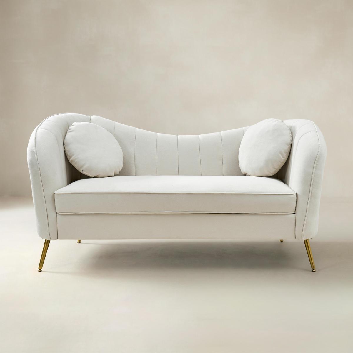 Emilio 2-Sitzer-Stoffsofa mit goldenen Beinen &amp; weichen Kissen