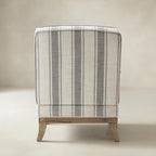 Randolph Eleganter Sessel im Landhausstil mit Massivholz-Armlehnen