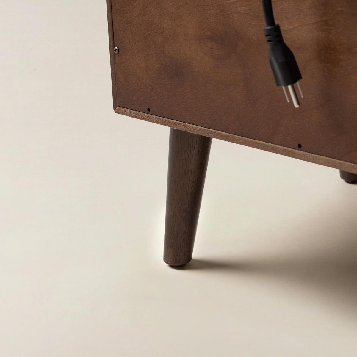 Lilian Mid-Century-Nachttisch mit Ladestation & Ablage