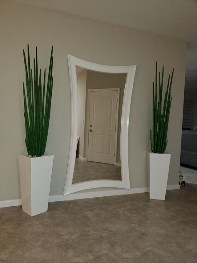 Sansevière — Collection Menton, 160 cm, blanc brillant