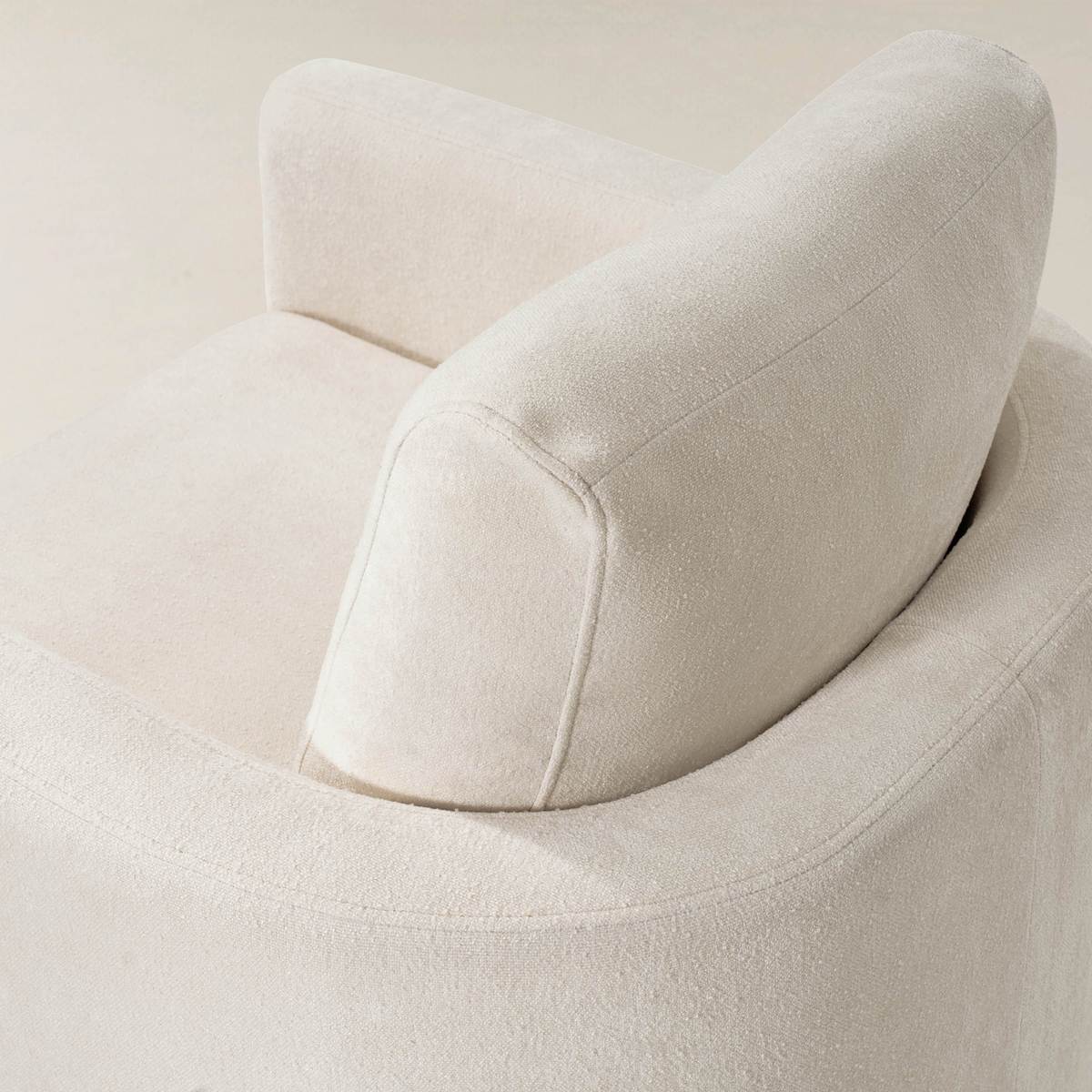 Mario Moderner drehbarer Fass-Sessel aus Stoff