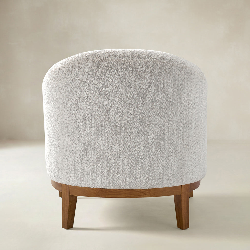 August Bouclé Moderner Sessel im Tonnendesign