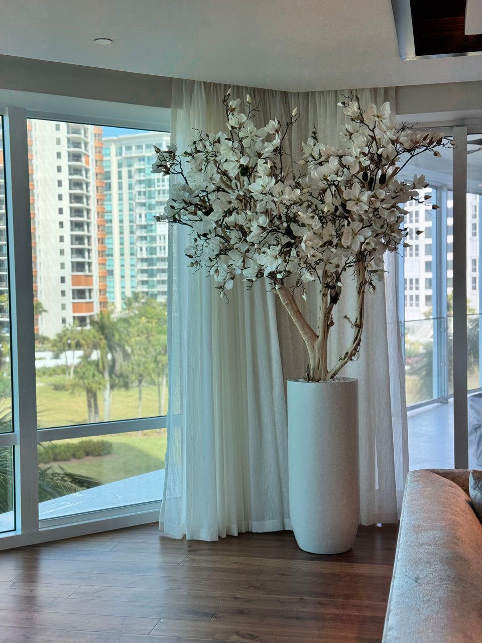 Composition Magnolia 244 cm | Signature Ardennes, blanc mat