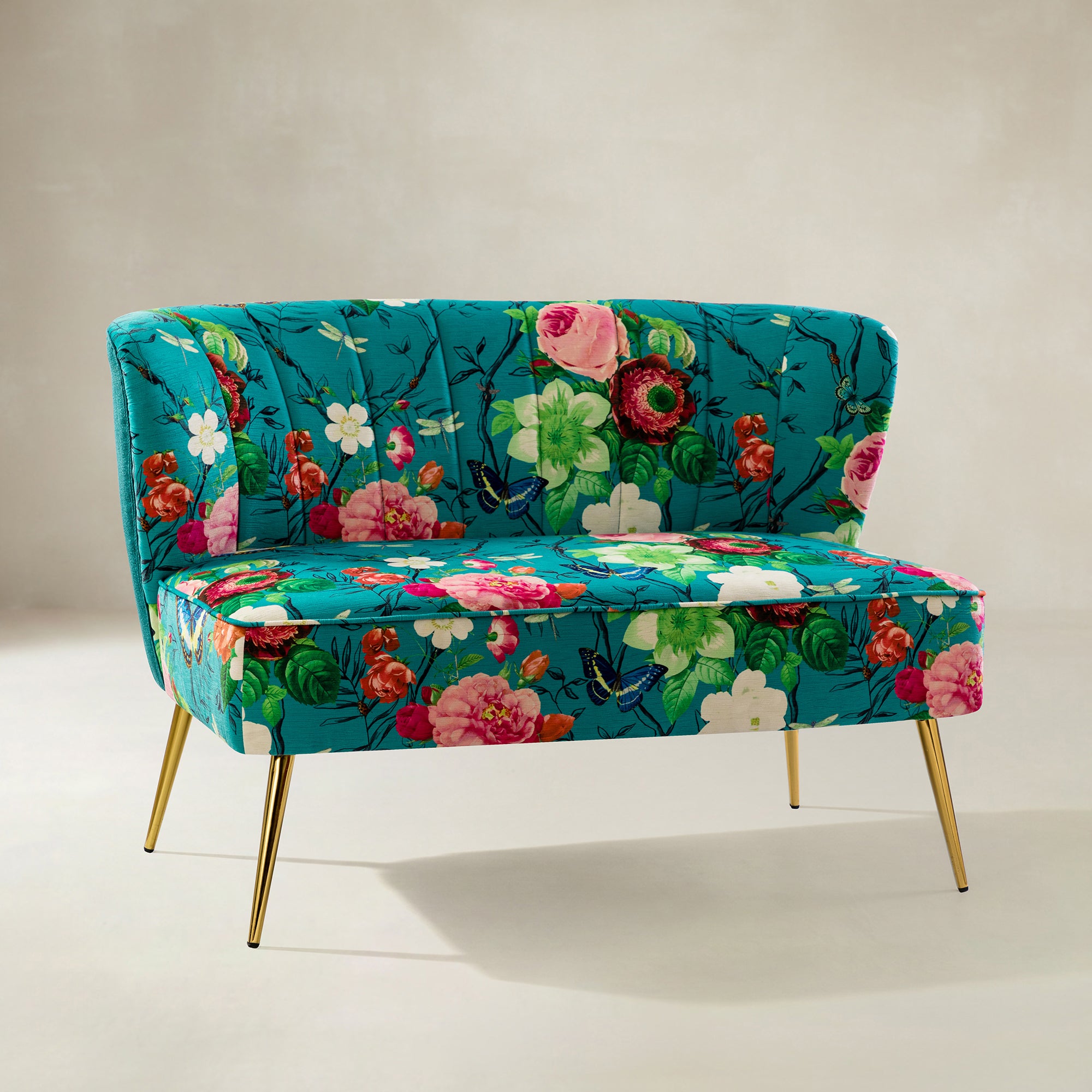 Coraline 2-Sitzer-Sofa mit Blumenmuster und Knopfheftung
