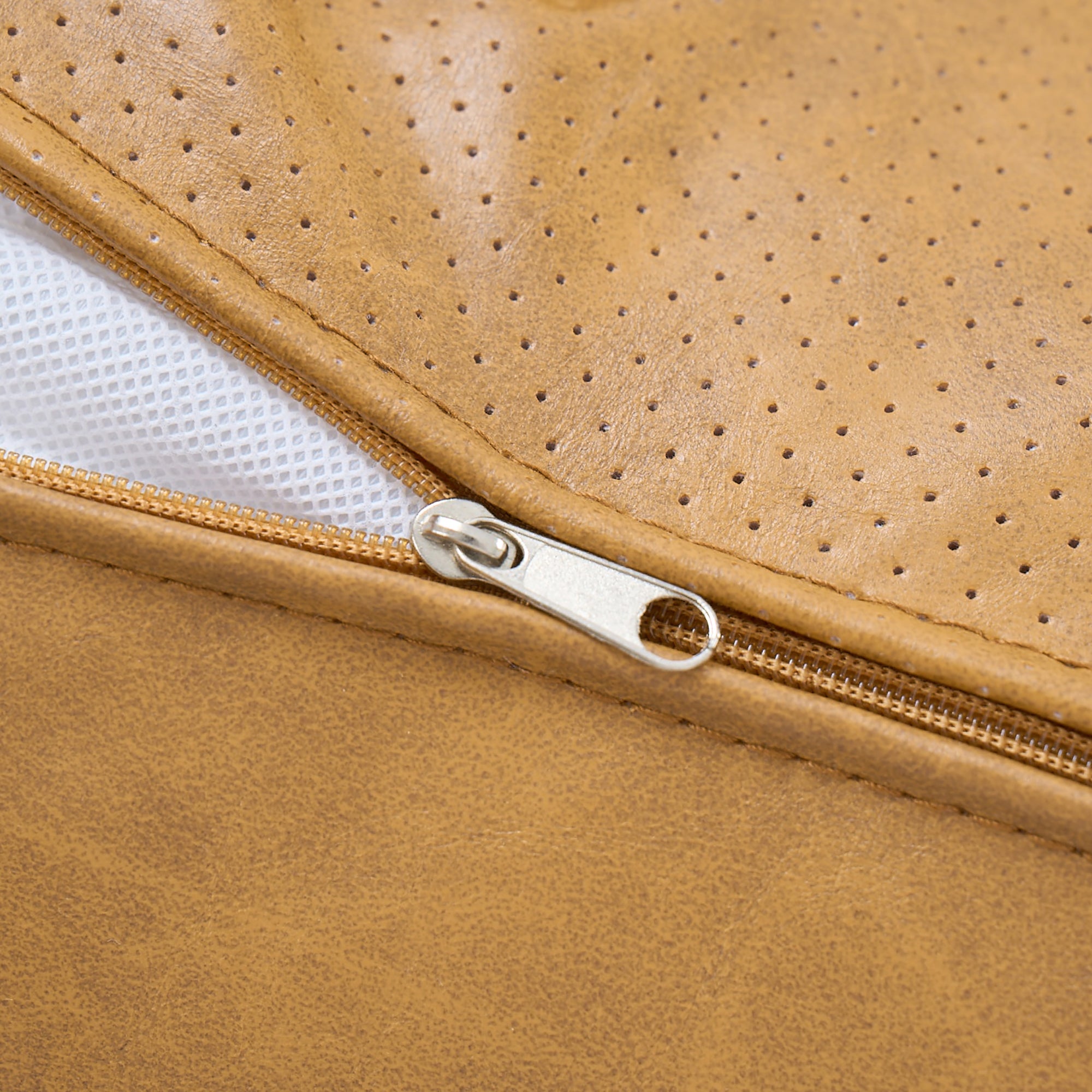 Vic 2-Sitzer-Sofa im Industrie-Stil aus Stoff mit schwarzen Metallbeinen