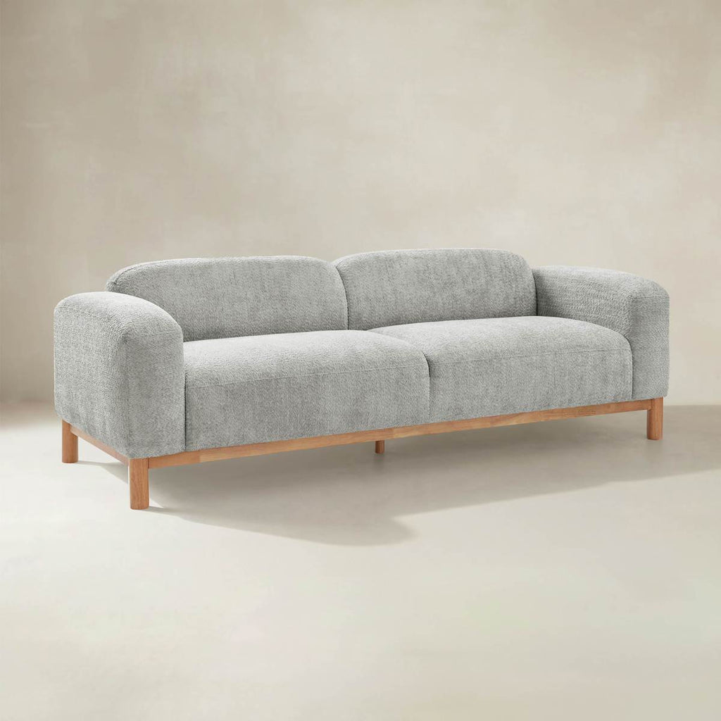 Diego Modernes Sofa mit niedrigem Profil und tiefer Polstersitzfläche
