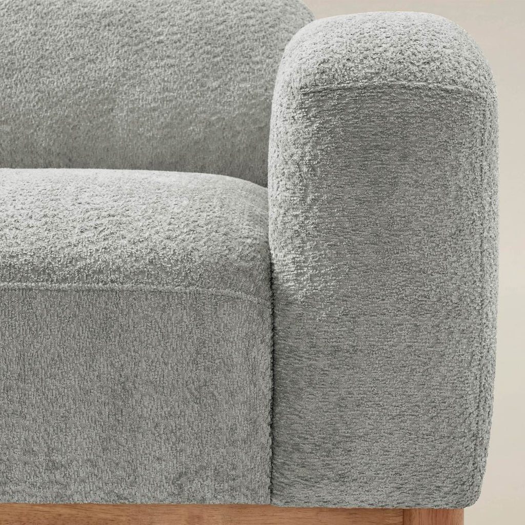 Diego Modernes Sofa mit niedrigem Profil und tiefer Polstersitzfläche