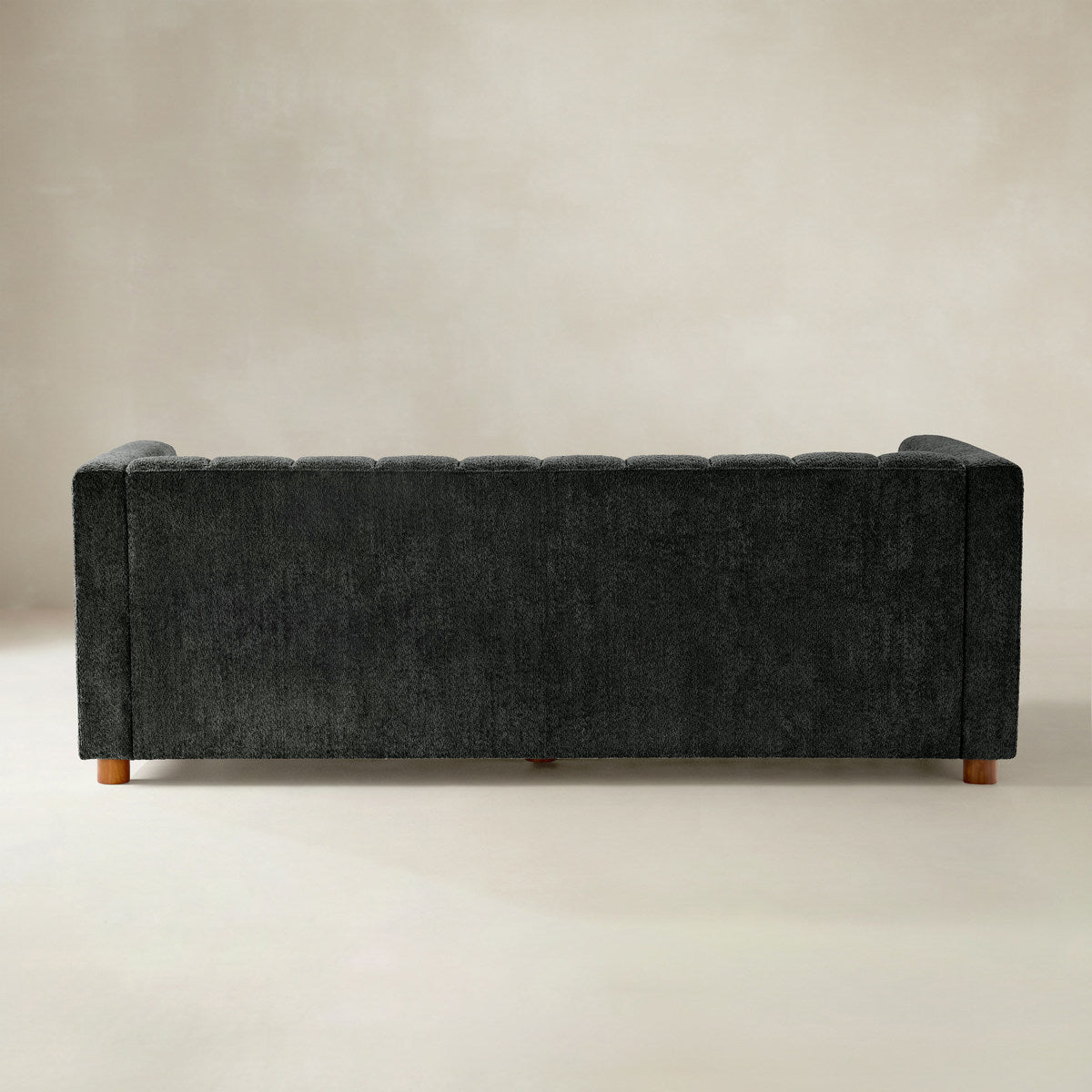 Botham Bouclé Sofa mit verdeckten flachen Beinen