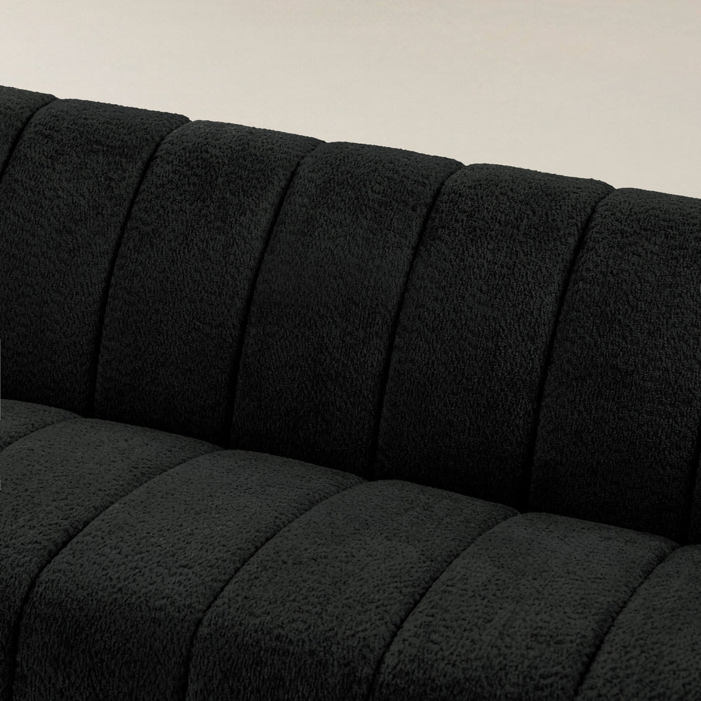 Botham Bouclé Sofa mit verdeckten flachen Beinen