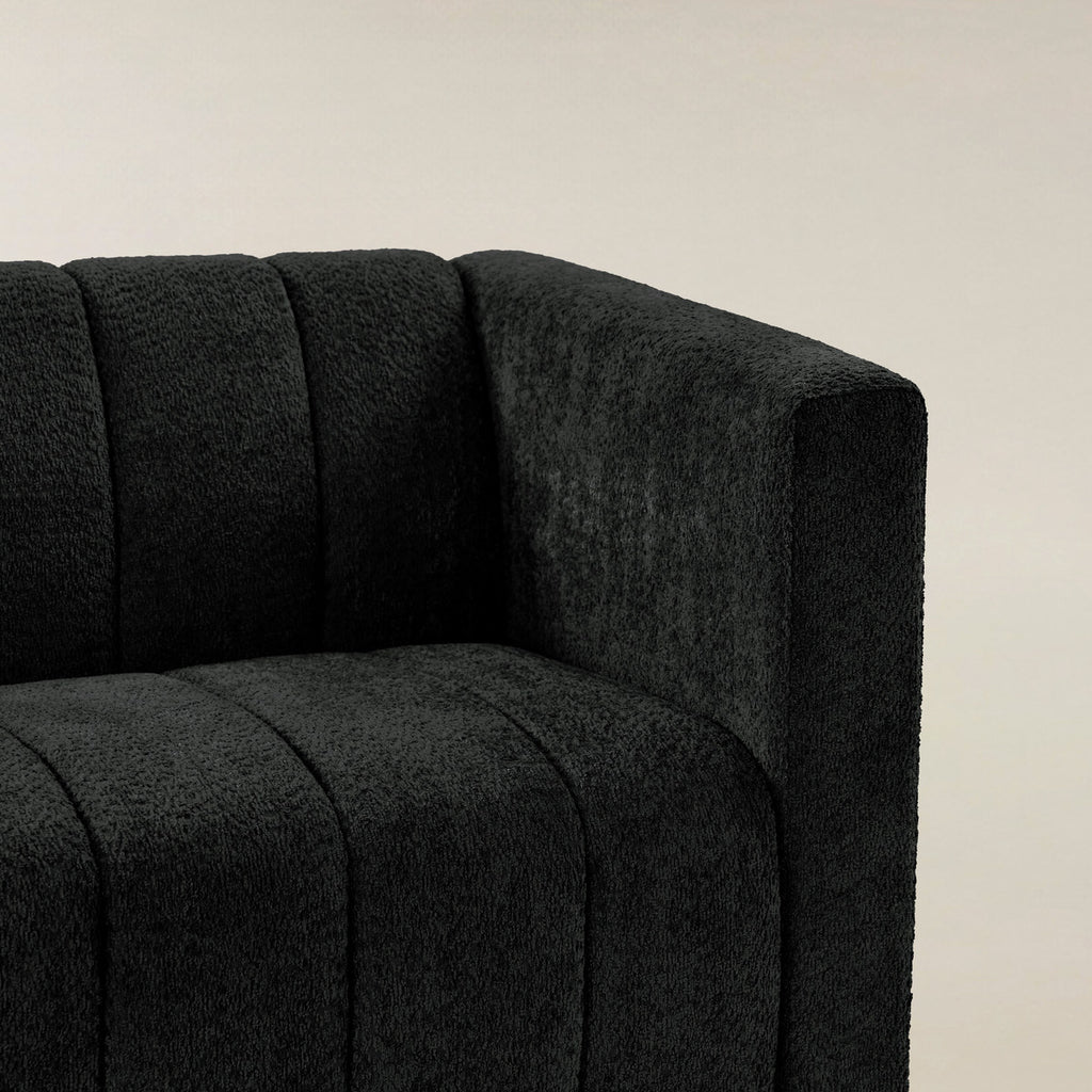 Botham Bouclé Sofa mit verdeckten flachen Beinen