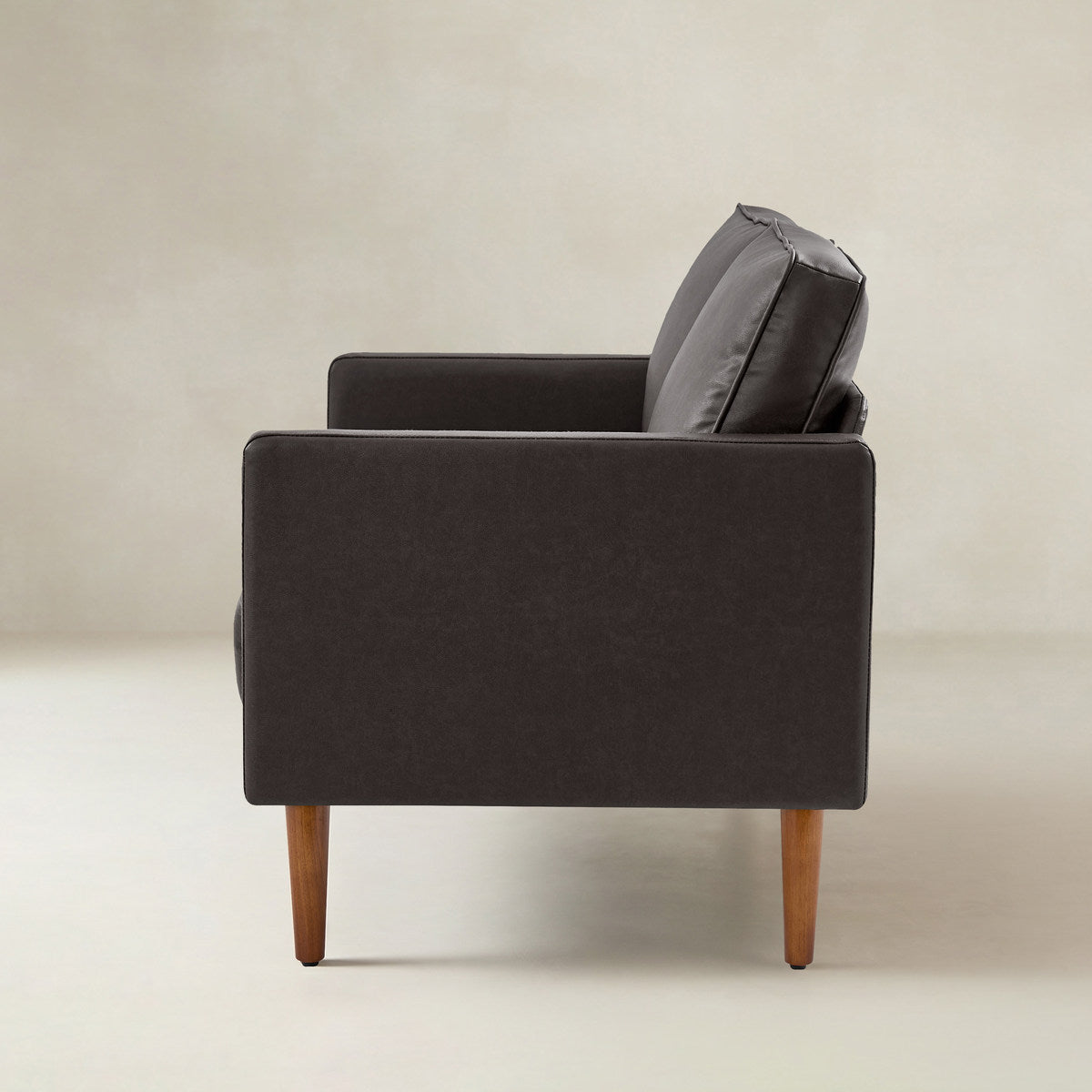 Eleutheria Mid-Century Zweisitzer-Sofa mit Knopfheftung